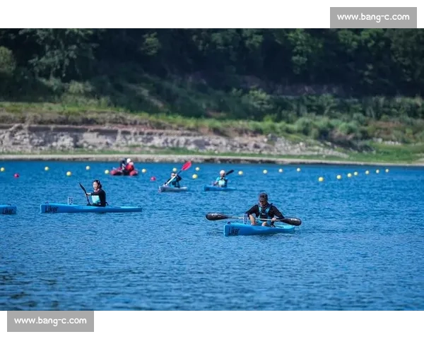 皮划艇巡回赛总决赛沅陵收官 189 选手逐浪争锋